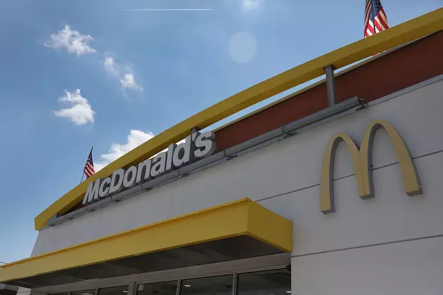 Manager At McDonald&#8217;s Throws Blender At Customer [VIDEO]