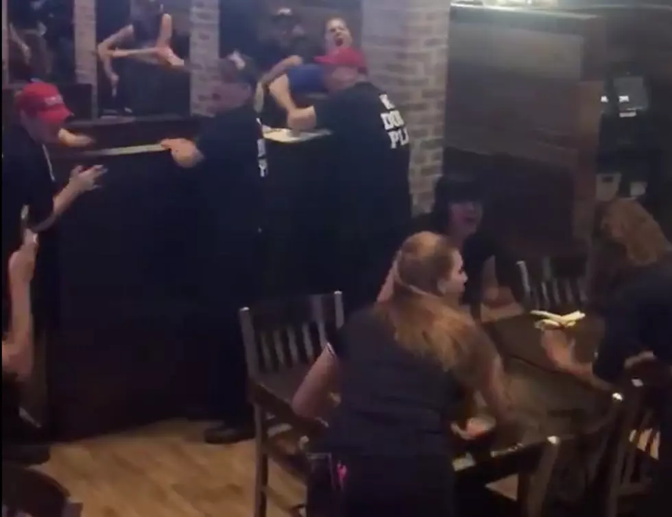 Walk-Ons Workers Cheer Prior To Opening [VIDEO]