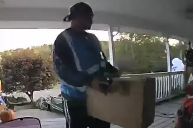 Delivery Person Scared To Death By Halloween Decoration [VIDEO]