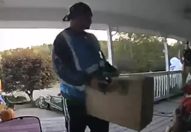 Delivery Person Scared To Death By Halloween Decoration [VIDEO]