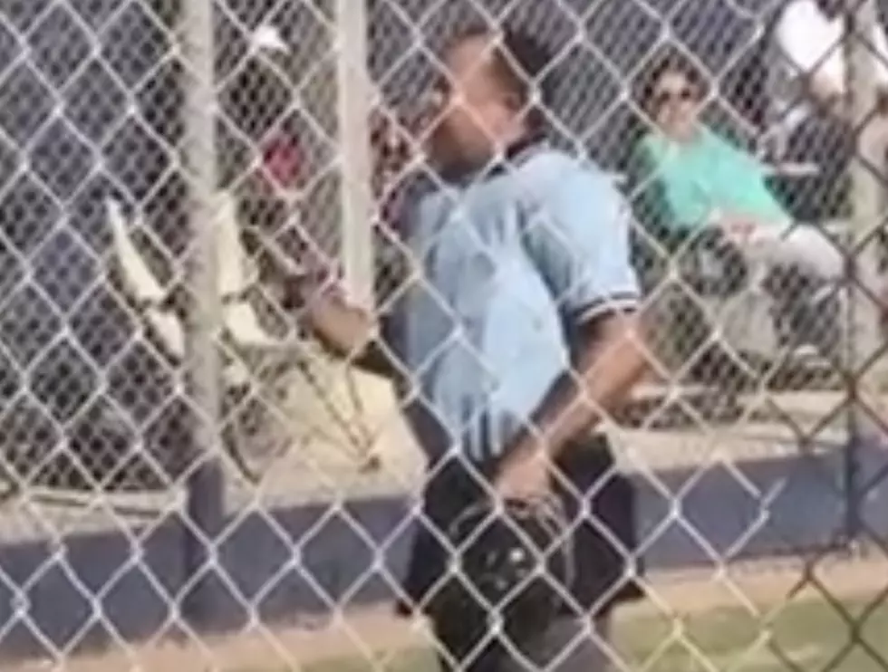 Umpire Walks Away From Game After Parents Won&#8217;t Stop Yelling At Him [Video]
