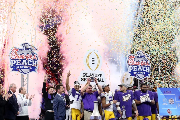 LSU Football Puts Billboards Up In New Orleans [VIDEO]