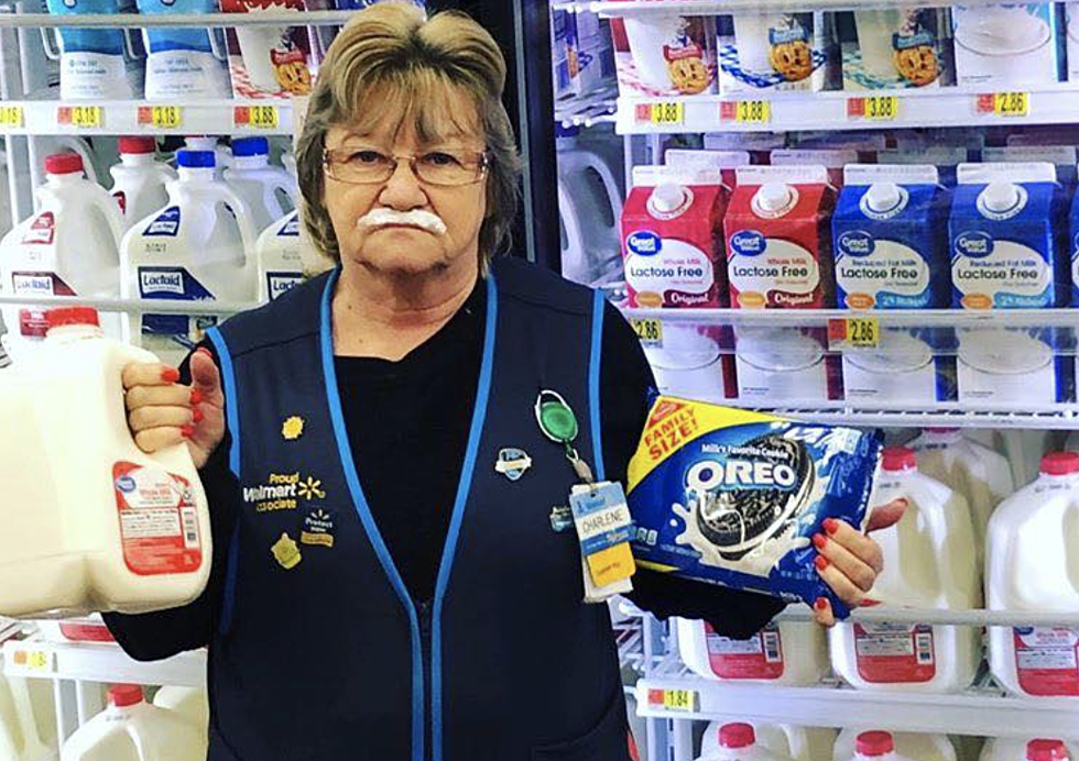 Walmart Employee Shows Zero Emotion In Viral Photos [PICS]