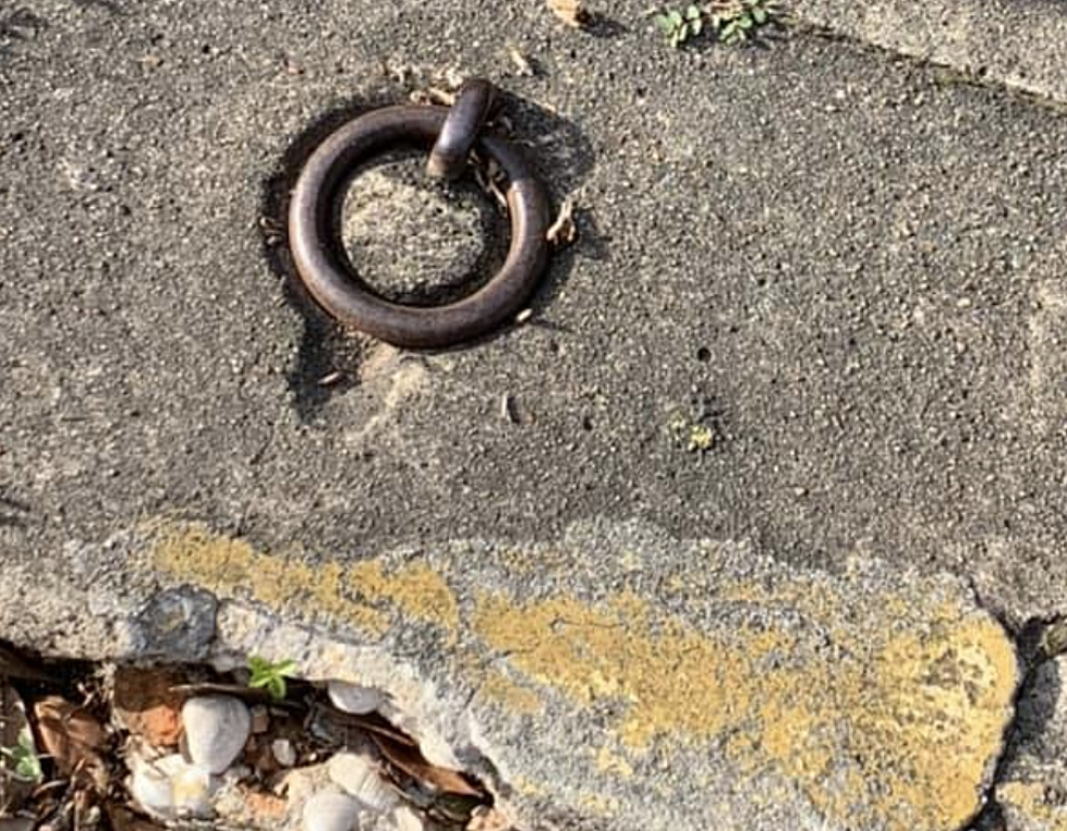 Hitching Rings Still Do Exist in Parts of Acadiana