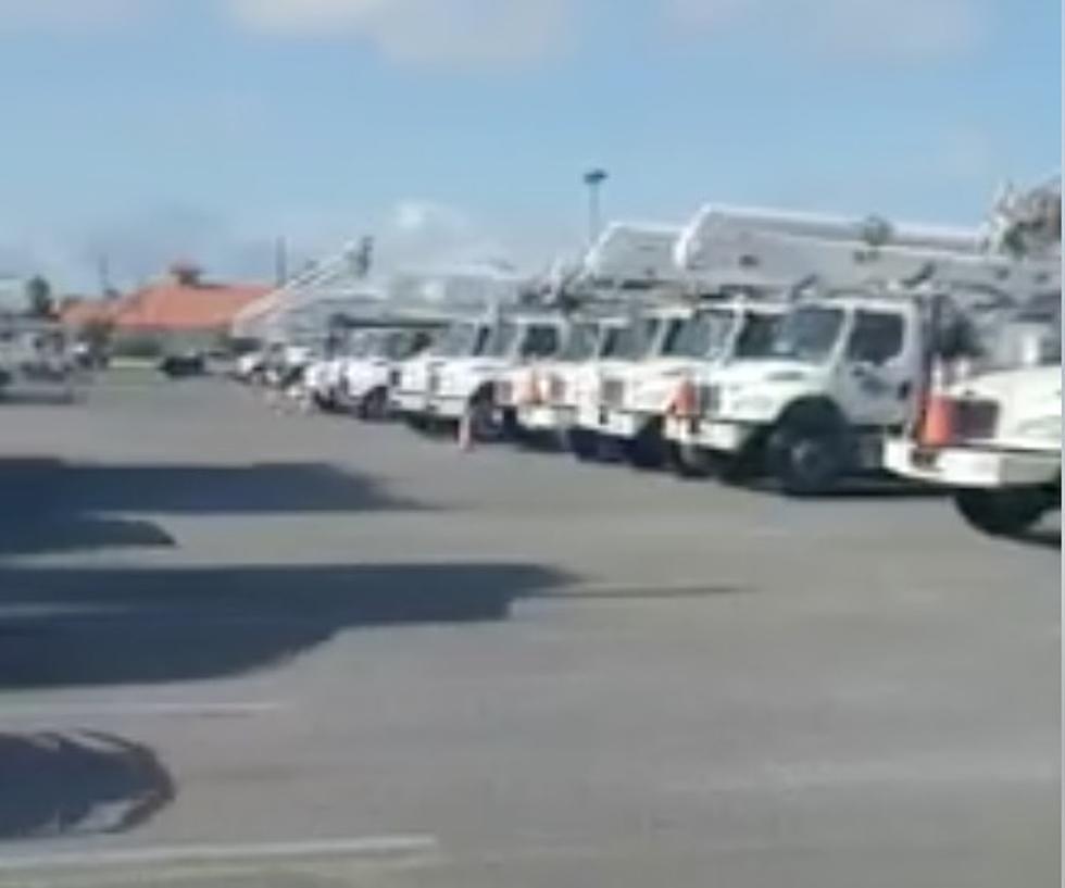 Large Number of Utility Trucks Spotted in New Orleans [VIDEO]