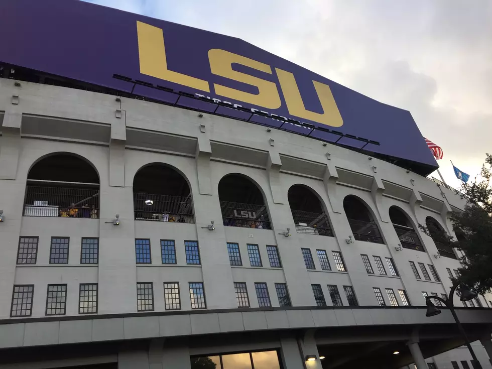 LSU Erects Fence Around ‘Tiger Stadium’ Going Into 2020 Season [PHOTOS]