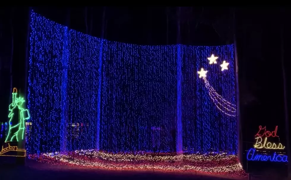 Take A Mile-Long Drive Through 1 Million Christmas Lights In Northeast Louisiana This Holiday Season