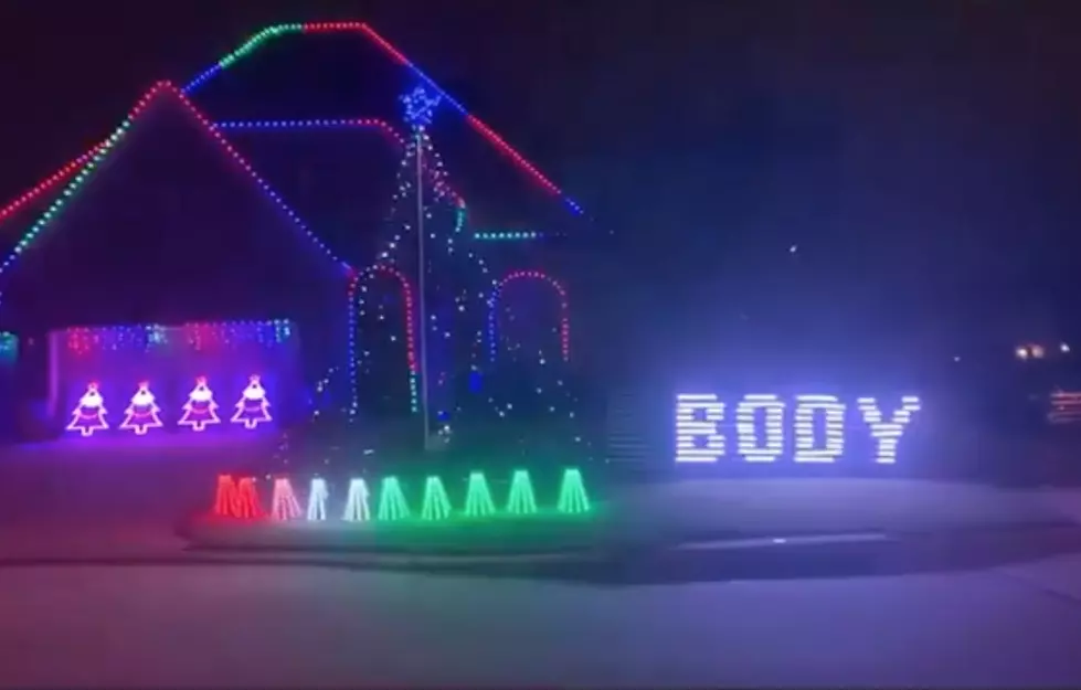 Houston Man Wins The &#8216;Body&#8217; Challenge With Megan Thee Stallion Christmas Light Show