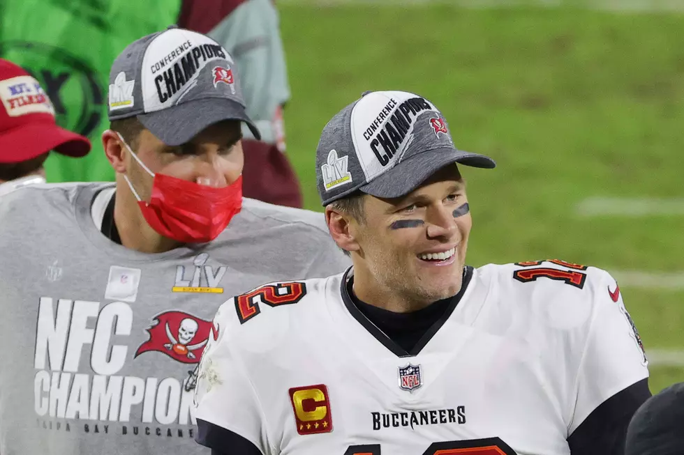 Tom Brady and Rob Gronkowski Recreate Viral Video After NFC Championship Game [VIDEO]