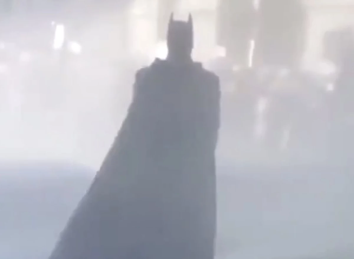 No, Batman Didn't Show Up at The U.S. Capitol Yesterday