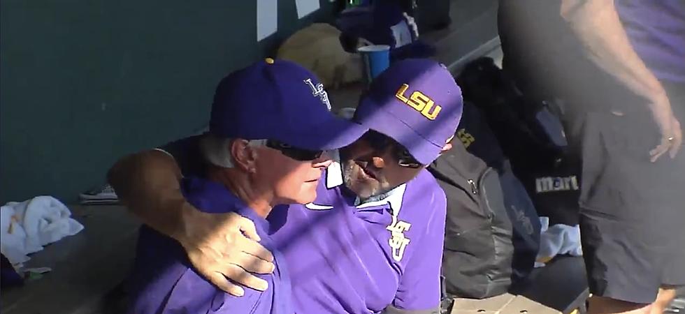LSU Tigers Baseball Coach Paul Mainieri Booed By Fans After Final Game Of His Career
