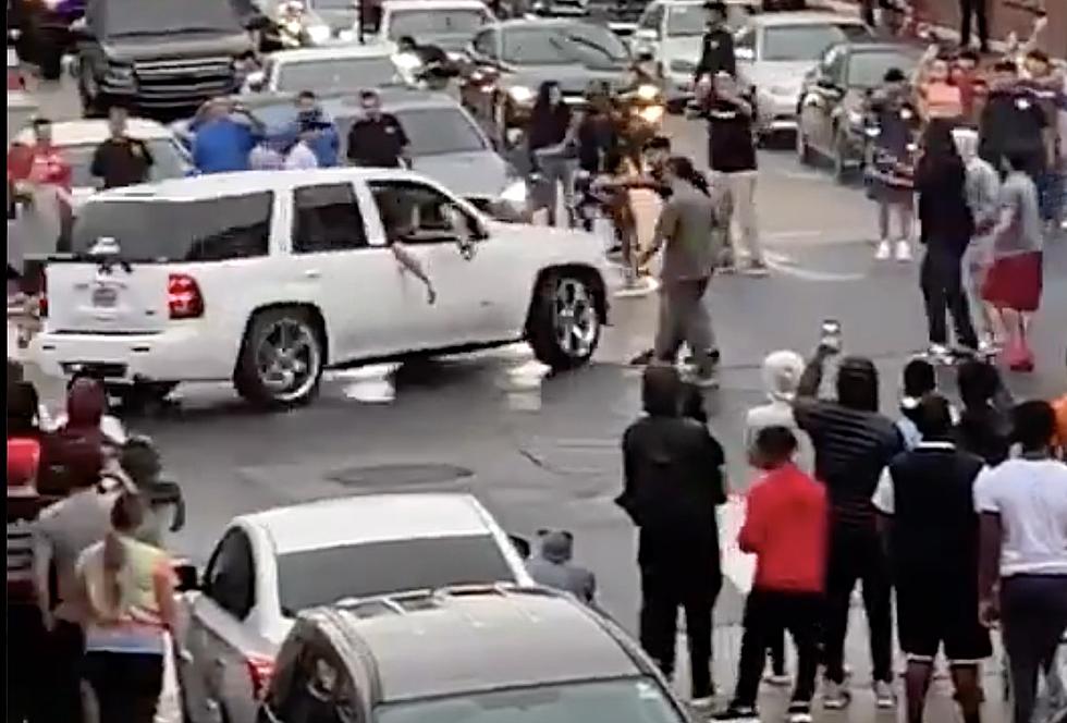 Video Shows Vehicles Doing Donuts at Crowded New Orleans Intersection