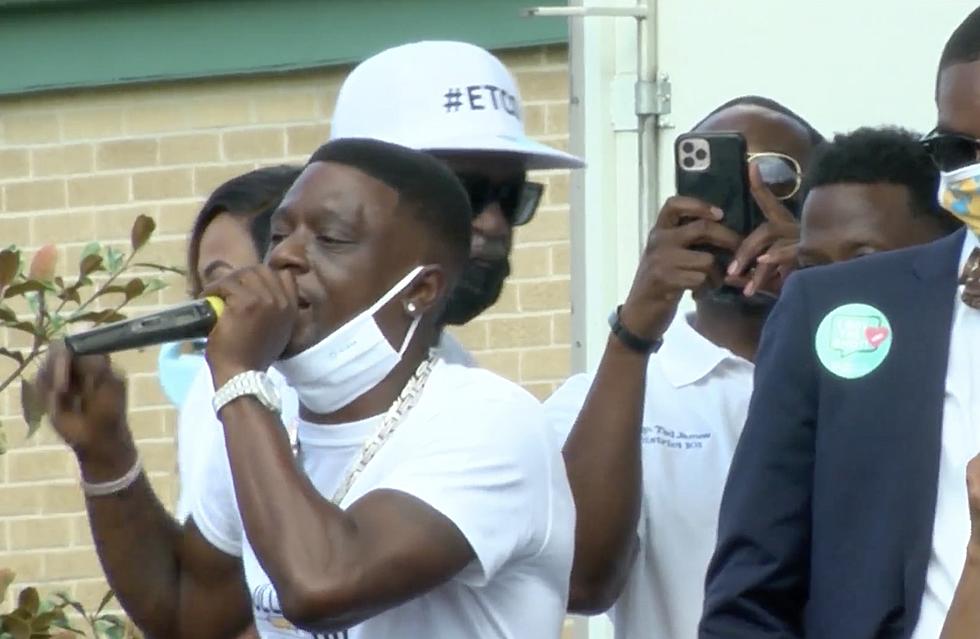 Boosie Hosts Vaccination Party at Southern University [VIDEO]