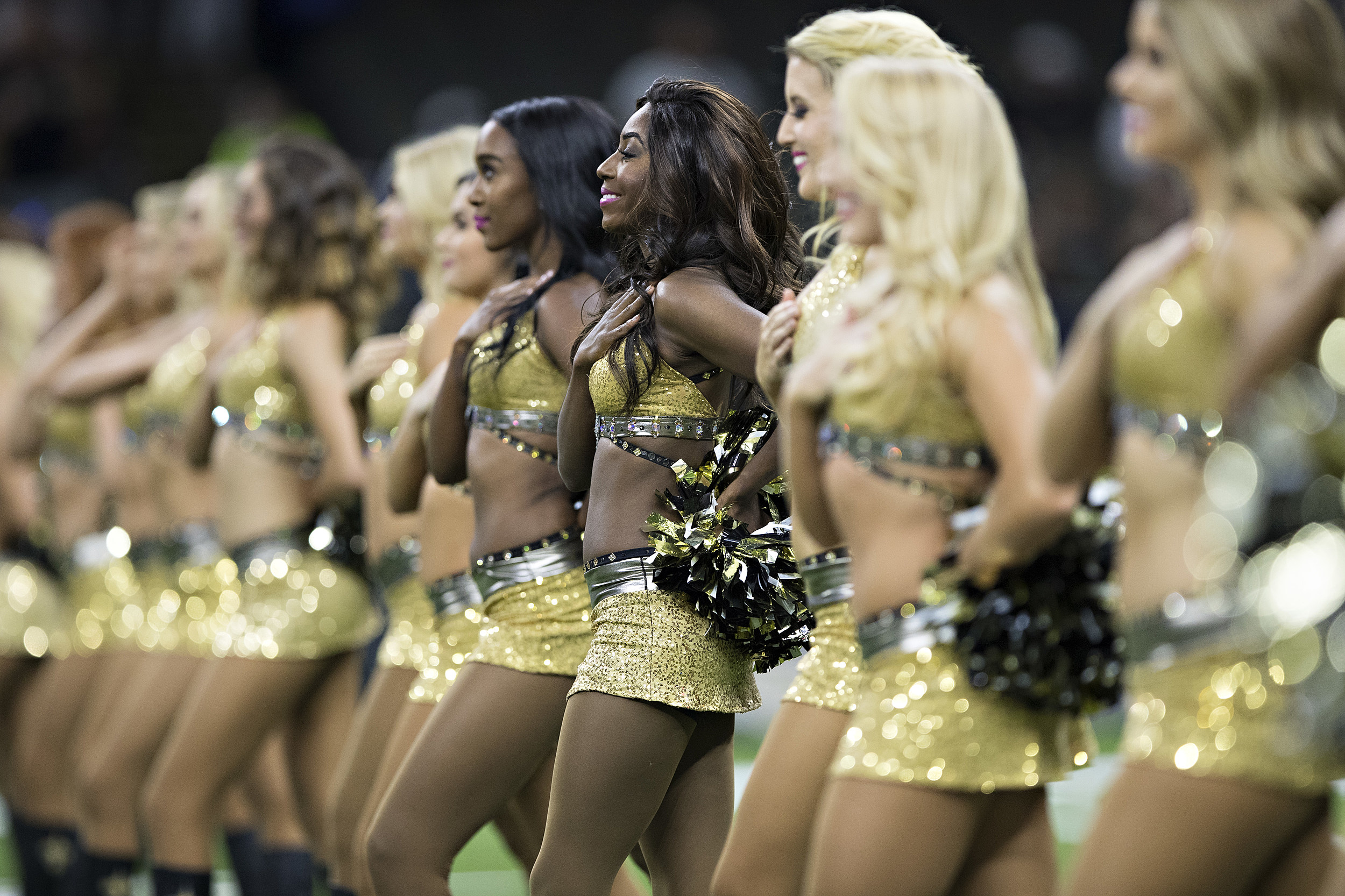 A 40-Year-Old Mother Achieved Her Goal of Being a Saints Cheerleader - E!  Online