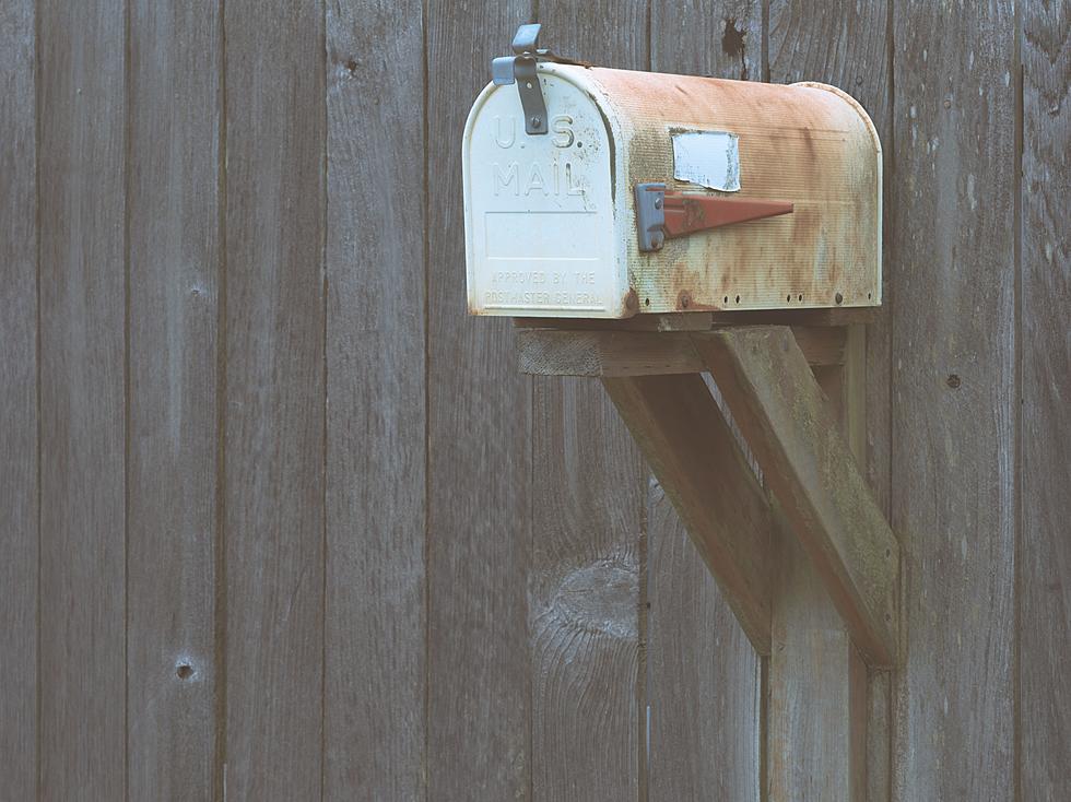 Expert Warns Louisiana Residents &#8211; Don&#8217;t Mail a Check On This Day