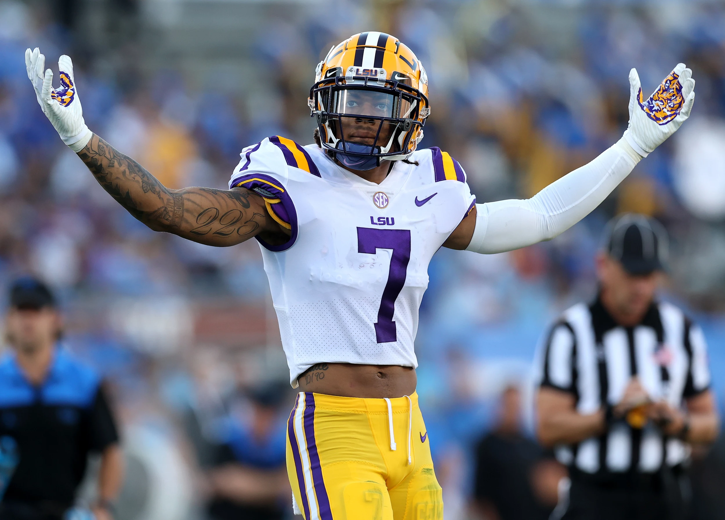 LSU LB Jabril Cox declares for 2021 NFL Draft