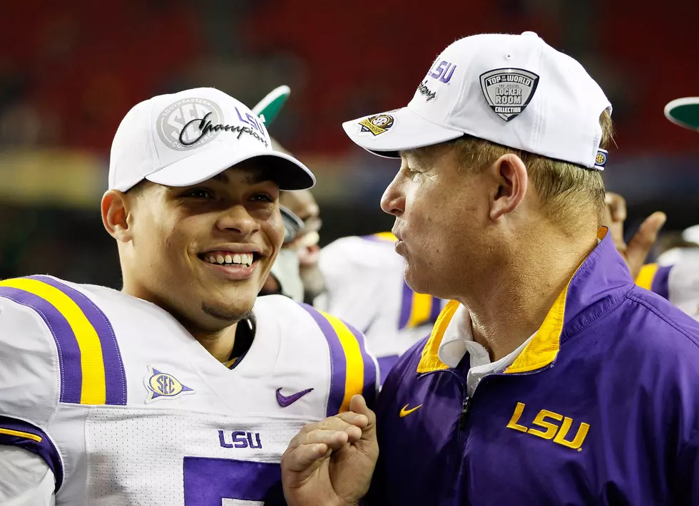 Tyrann Mathieu Shows up At LSU Game With Joe Burrow Jersey On