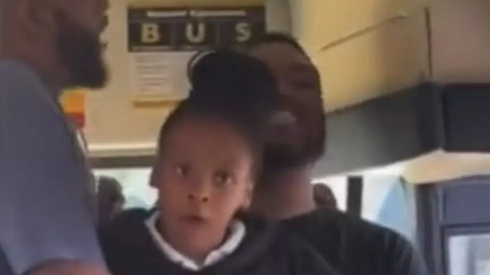 Father Apologizes for Threatening Students on Bus