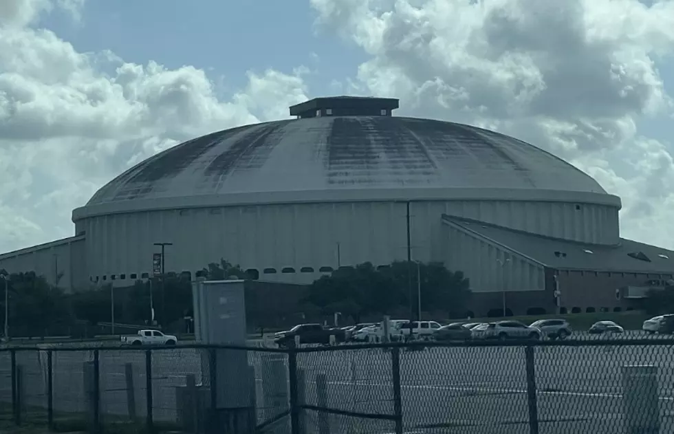 Watch Video of Drone Cleaning Roof of Cajundome in Lafayette 