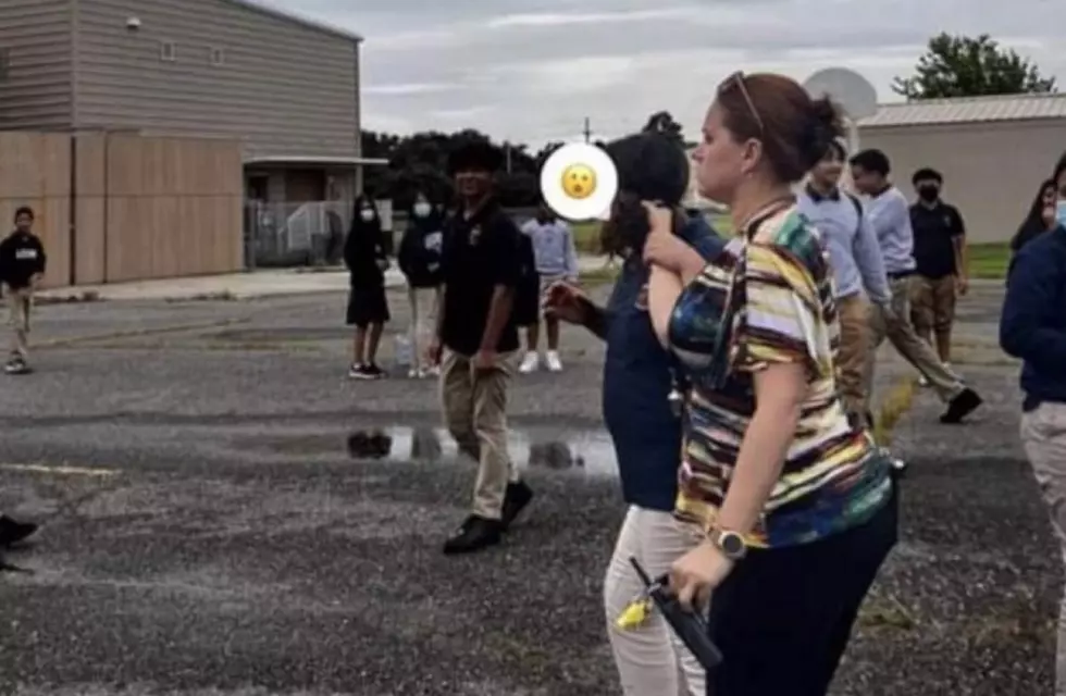 La. School Administrator on Leave, Photo Shows Her Grabbing Hair