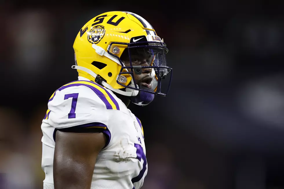 LSU&#8217;s Kayshon Boutte Will Not Play This Weekend, Welcomes Newborn Son [Photo]