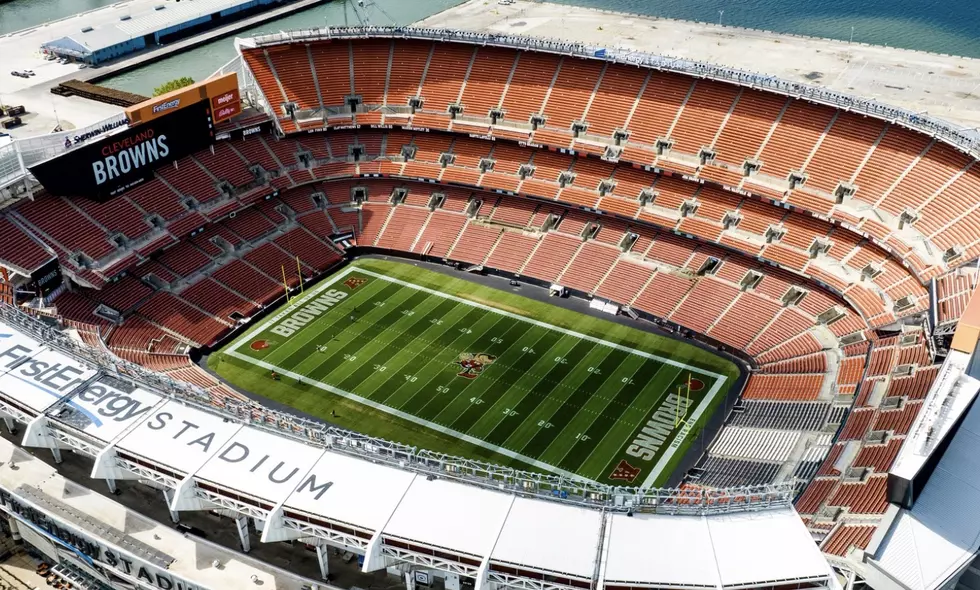 The Cleveland Browns Introduce Confusing 50-Yard-Line Logo [PHOTO]