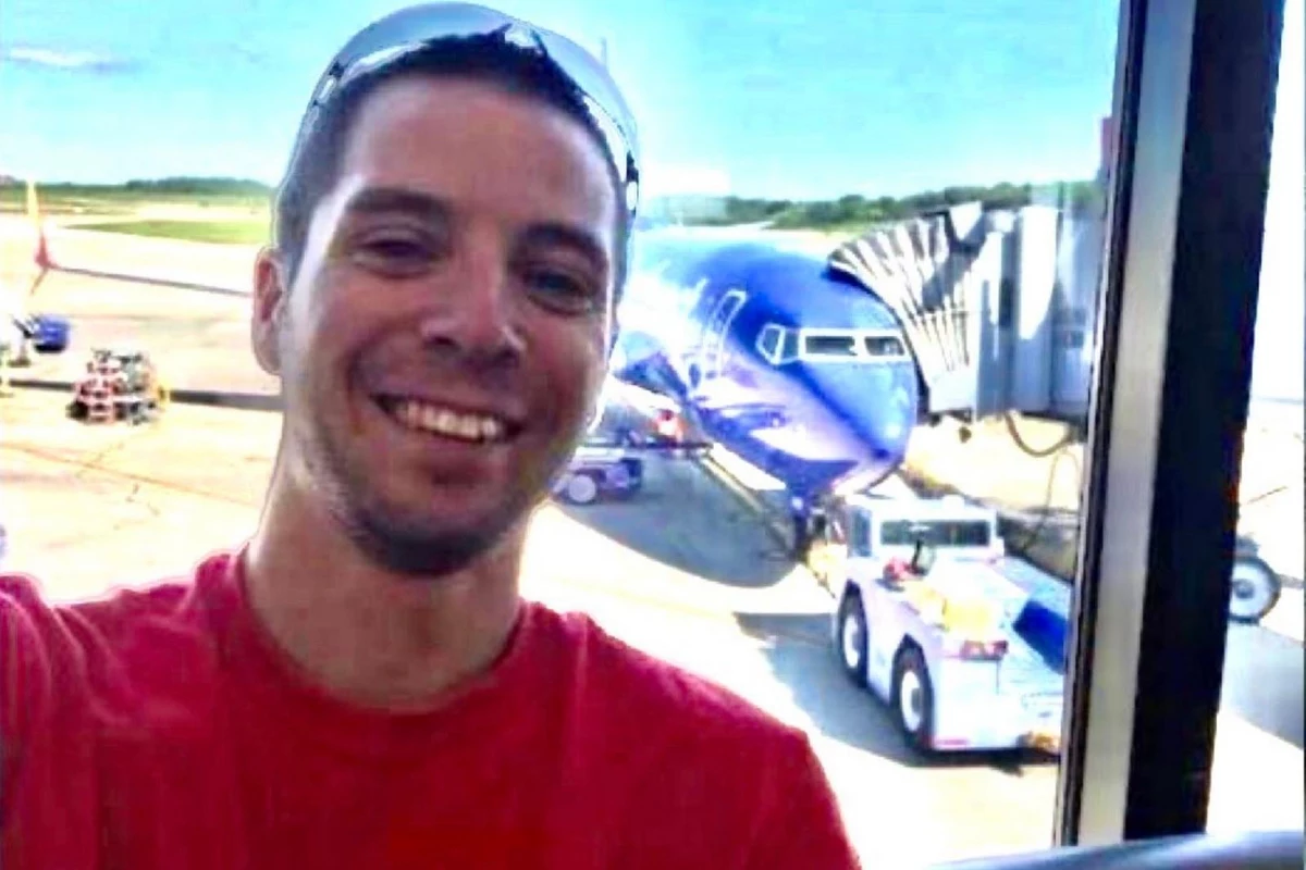 That Guy Shane on X: #tupelo Eye witness bystander video of plane