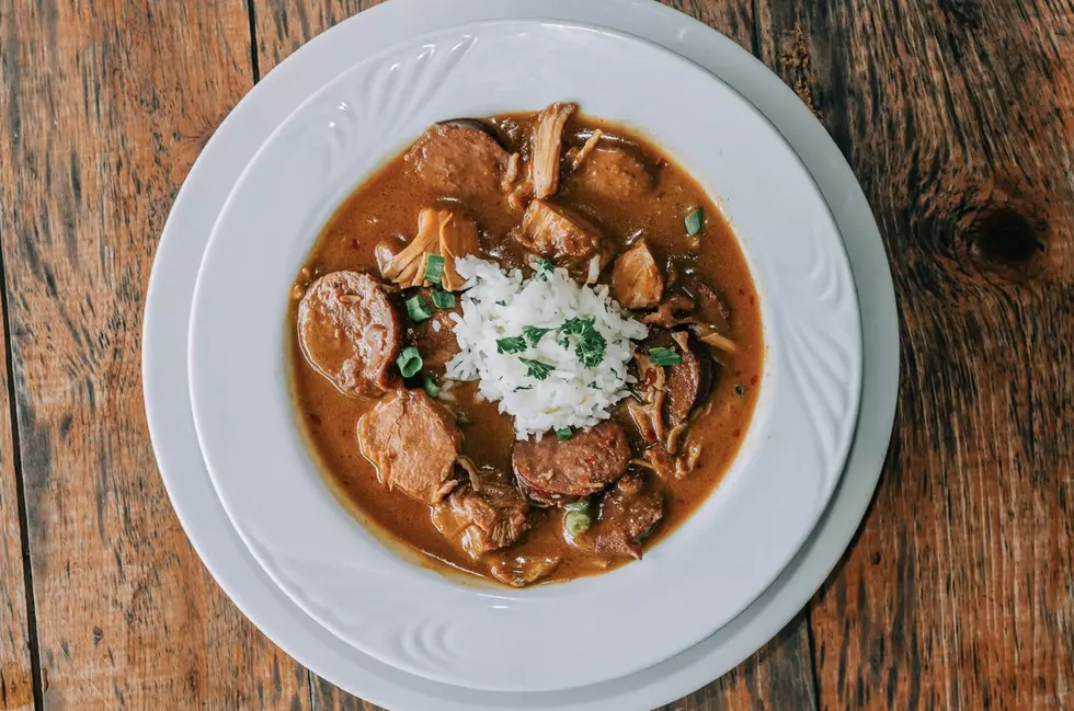 25 Places in Acadiana Where You Can Grab Delicious Gumbo To Go