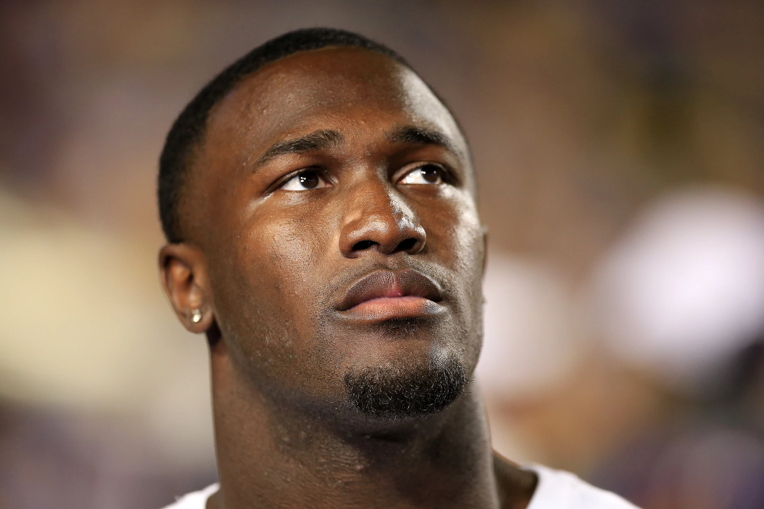 Death of Bucs linebacker Devin White's dad being investigated by