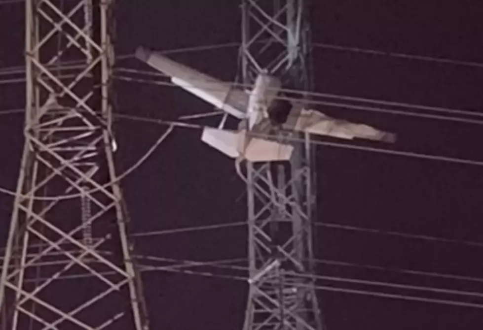 Passenger From Louisiana Rescued From Plane Stuck in Power Lines [VIDEO]
