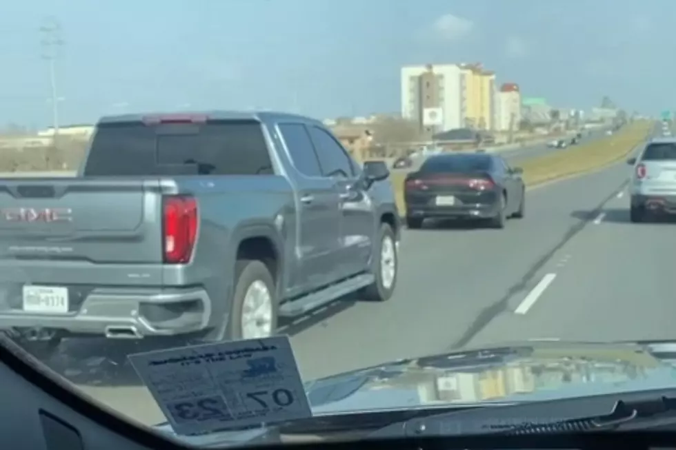 Video of Truck Crashing on Louisiana Interstate—Who's at Fault?
