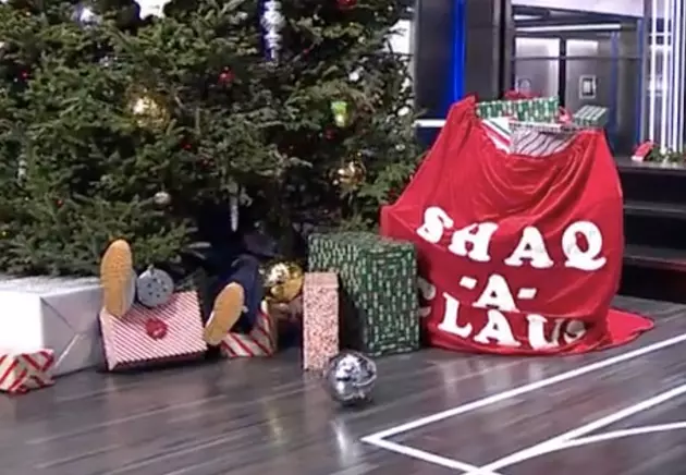 This means war!', Shaquille O'Neal gets launched into Christmas tree!, Video, Watch TV Show