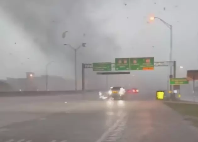 Tornado Sweeps Across Interstate Near Dallas, Tx. [VIDEO]