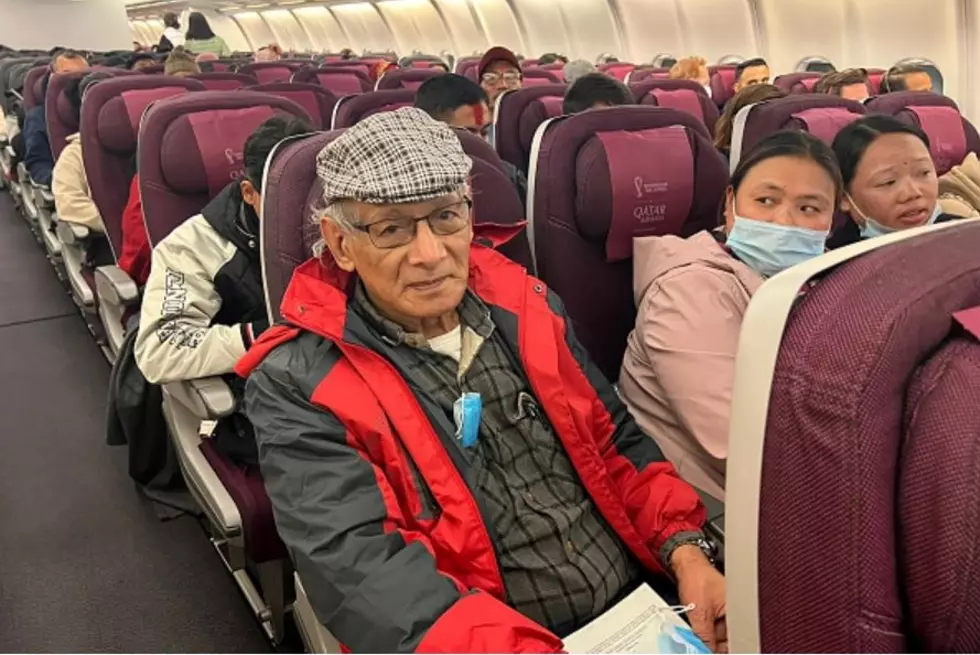 Woman Photographed Next to Serial Killer on Airplane Goes Viral