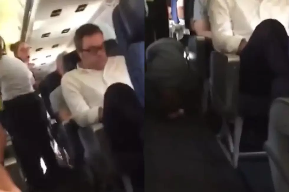 Woman Throws Screaming Tantrum on Plane After Mid-Flight Breakup