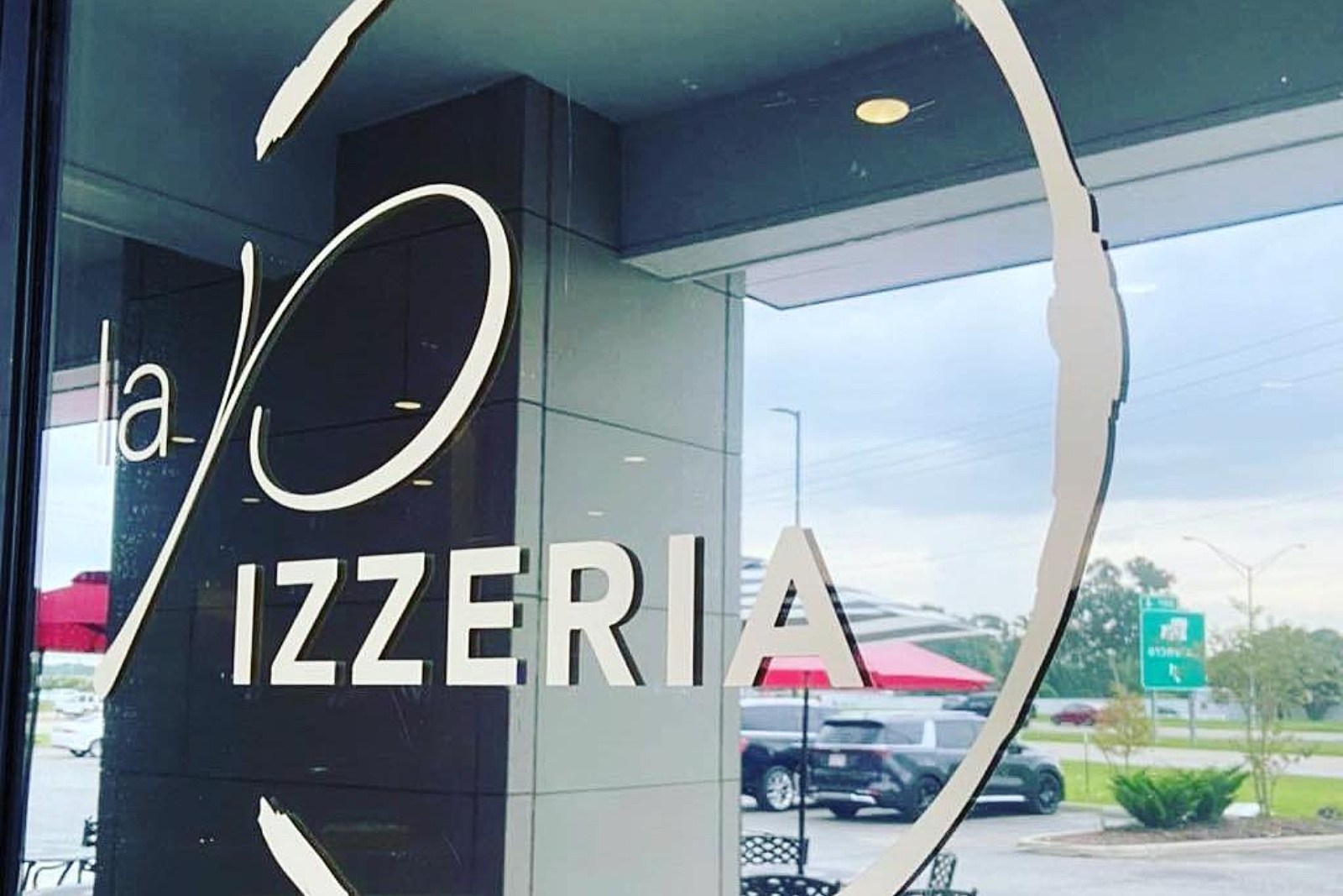 Four Louisville area pizza chain locations rebranding after