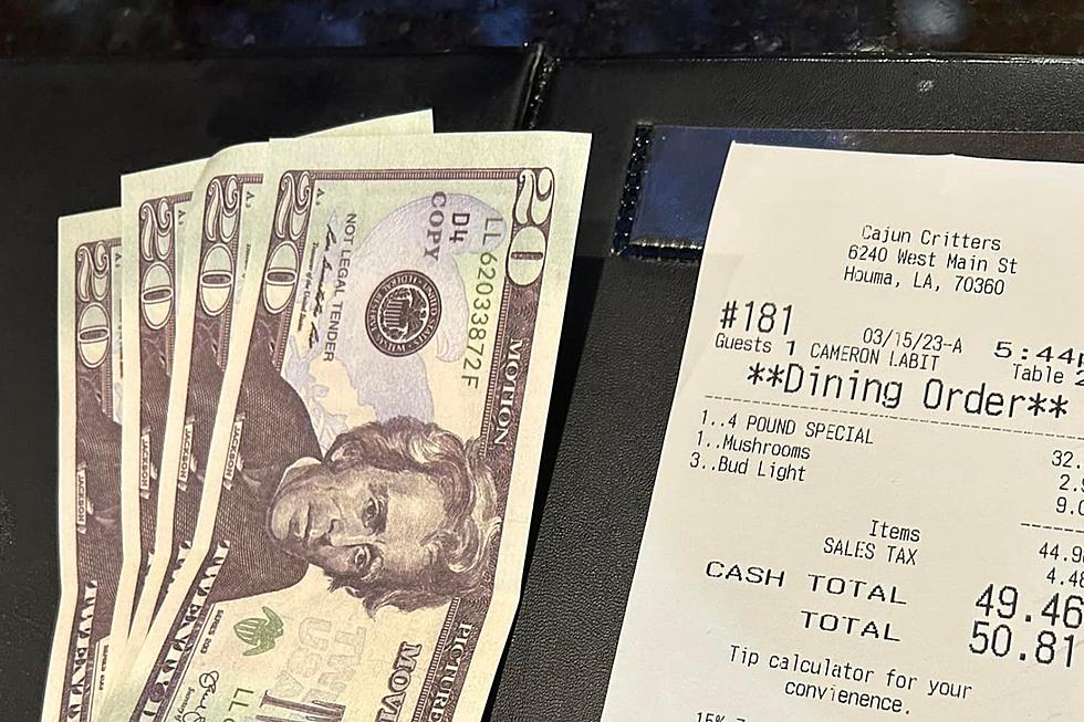 Man Accused of Using 'Movie Prop' Money at Crawfish Restaurants