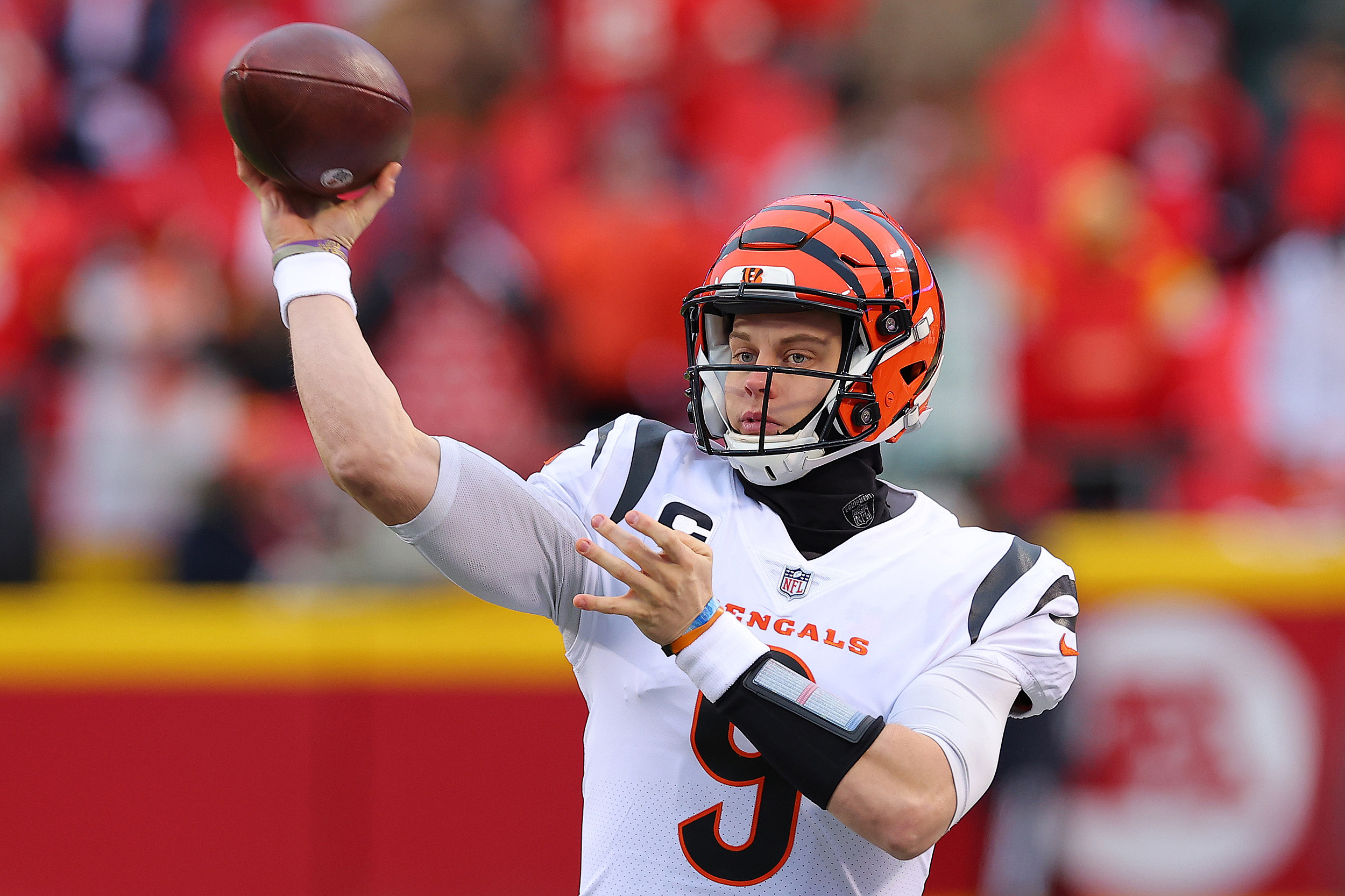 Bengals make Joe Burrow highest-paid player in NFL history with