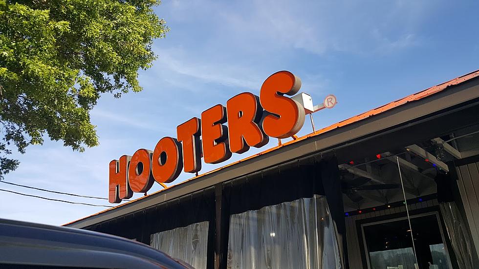 Louisiana Hooters to Pay Black Workers $650,000 After Lawsuit