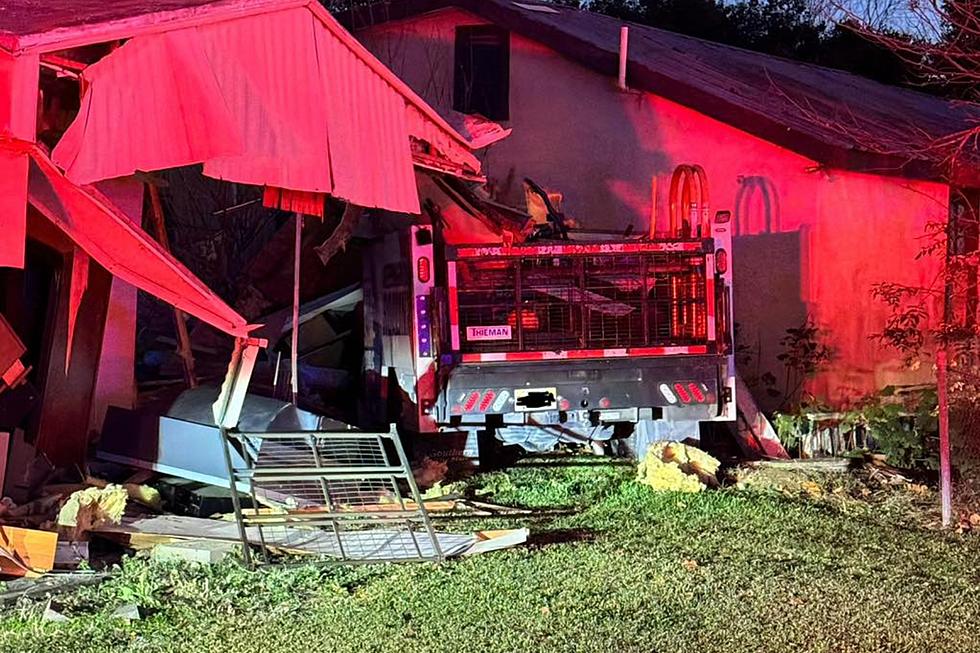 Dramatic Crash in Scott: Truck Rams Through Homes