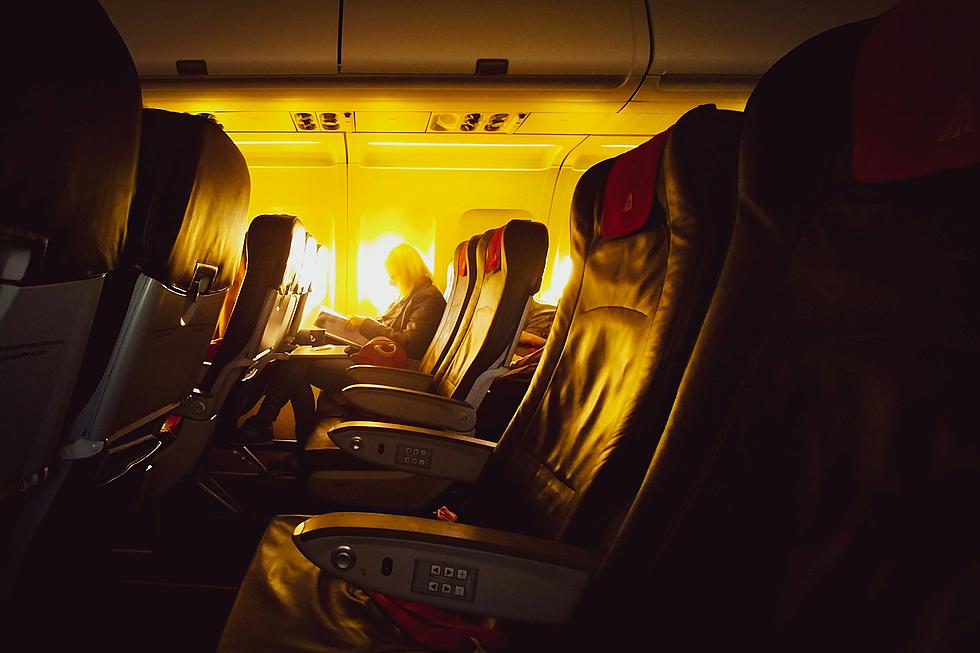 Louisiana Travelers Can Now Book a &#8216;Guaranteed Empty Middle Seat&#8217; on Frontier Flights