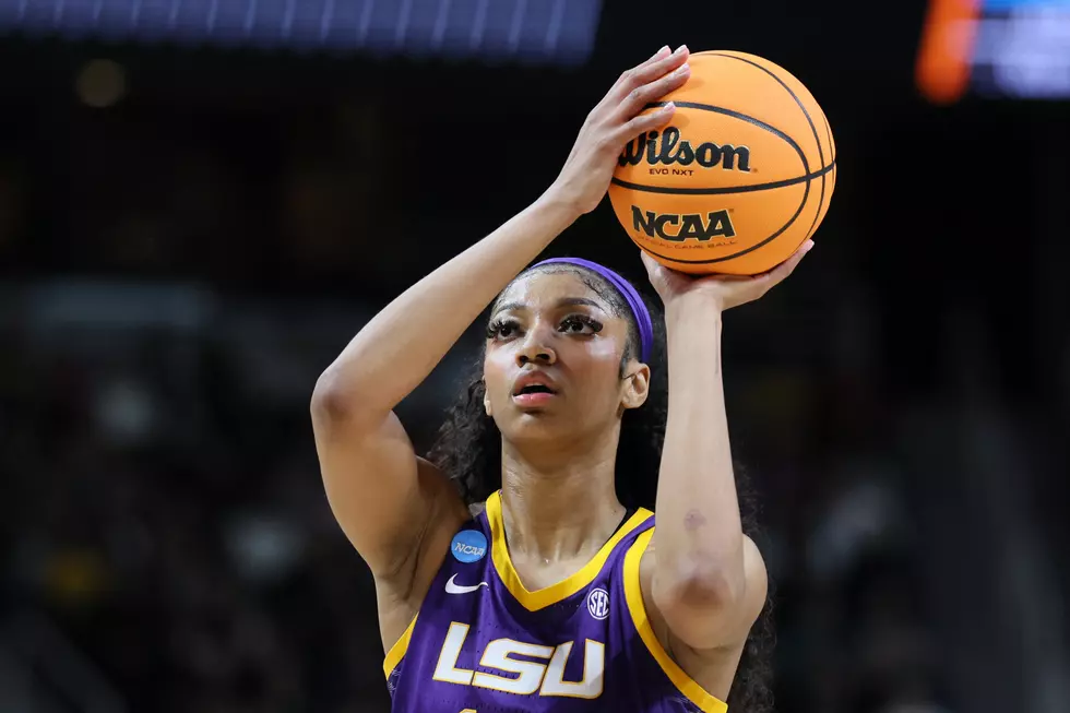 LSU’s Angel Reese Announces Plans to Enter WNBA Draft