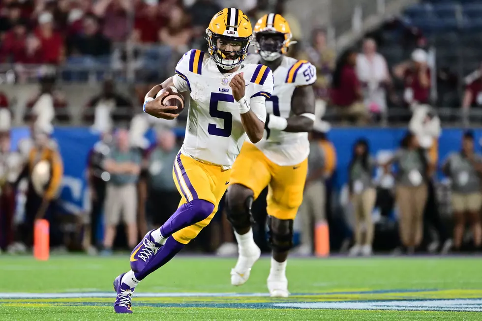 Jayden Daniels' LSU Cease and Desist Has Louisiana Fans Divided