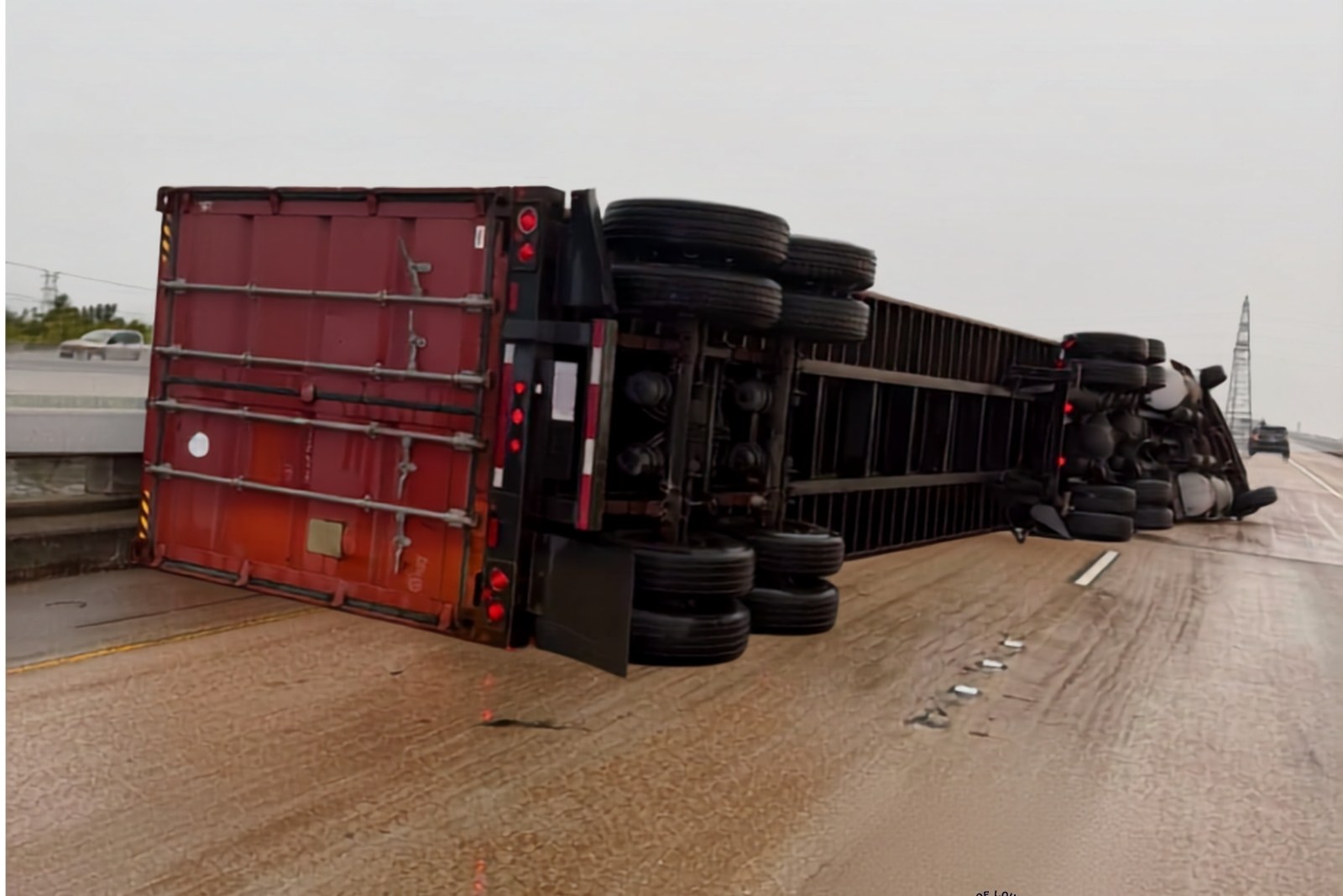 Horrifying Video Shows Storm Winds Topple 18-Wheeler