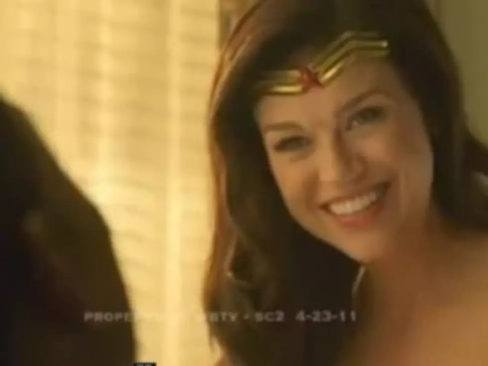 Corny Clips From Failed 2011 &#8216;Wonder Woman&#8217; Pilot Leak Online [VIDEO]