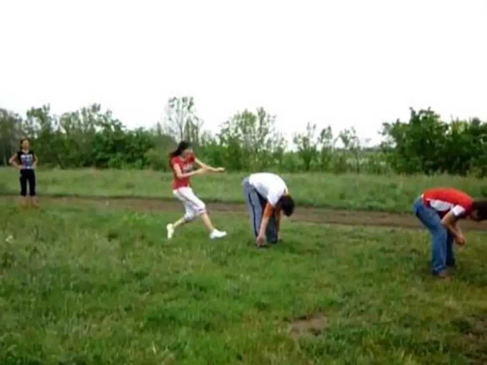 Leapfrog Ends In Painful Groin Shot [VIDEO]