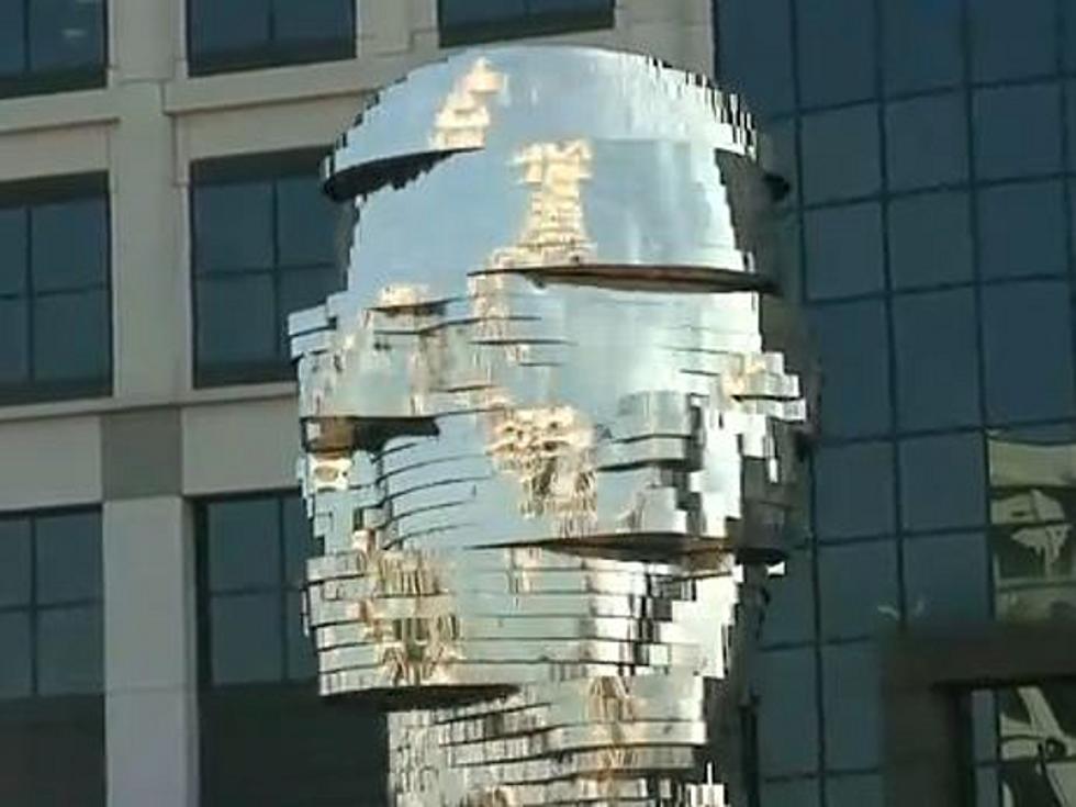Enormous Rotating Head-Shaped Fountain Doesn&#8217;t Disappoint [VIDEO]