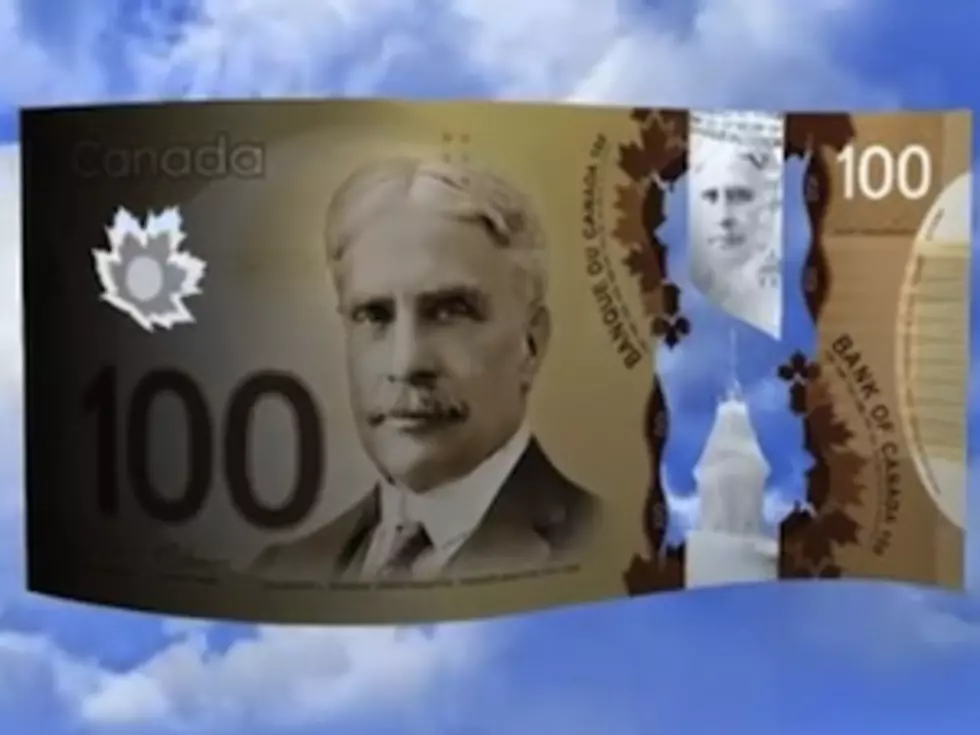 Canada Moving to Cool New Plastic Currency