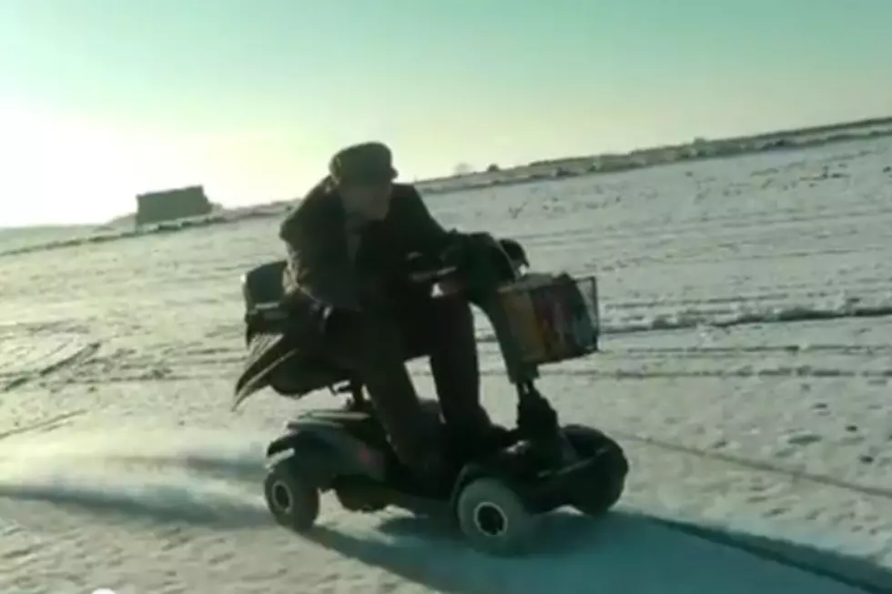 Awesome Mobility Scooter Goes 50MPH in the Snow [VIDEO]