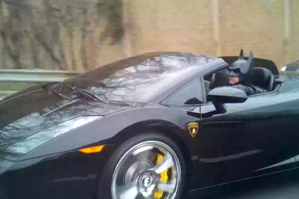 Batman Spotted Driving a Lamborghini, Being Awesome